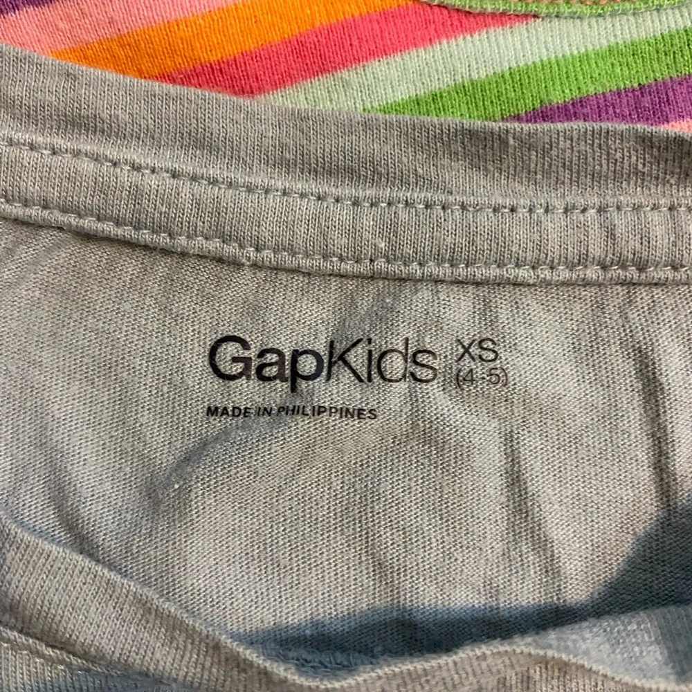 GAP vibrant multicolor